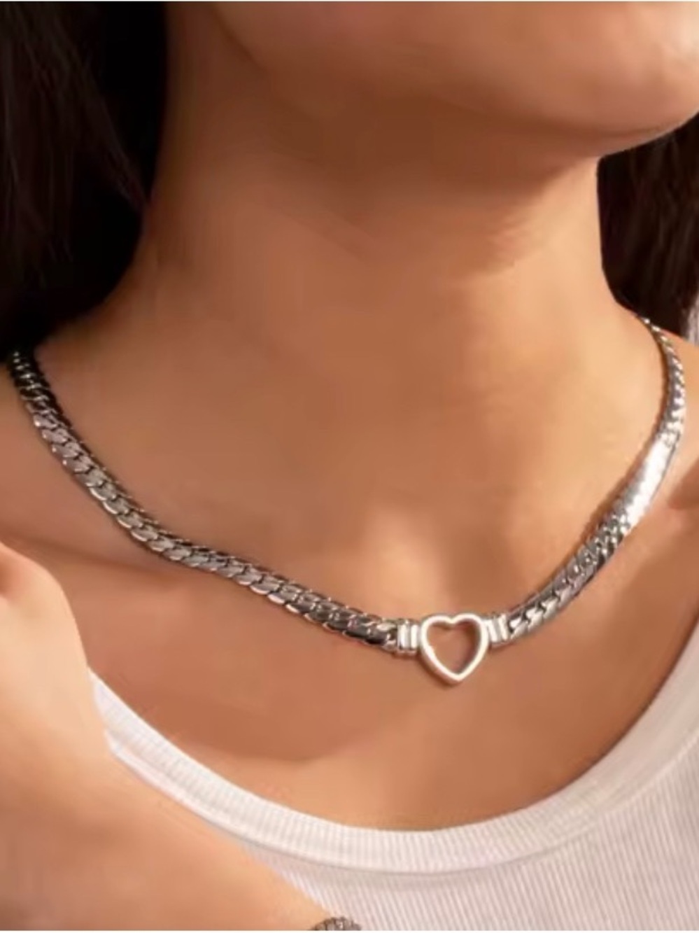 Heart Link Silver Choker Necklace - Waterproof Stainless Steel